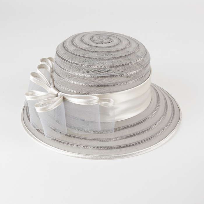 Grey hat with band and bow