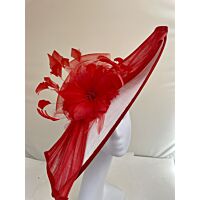 White and red fascinator with flower